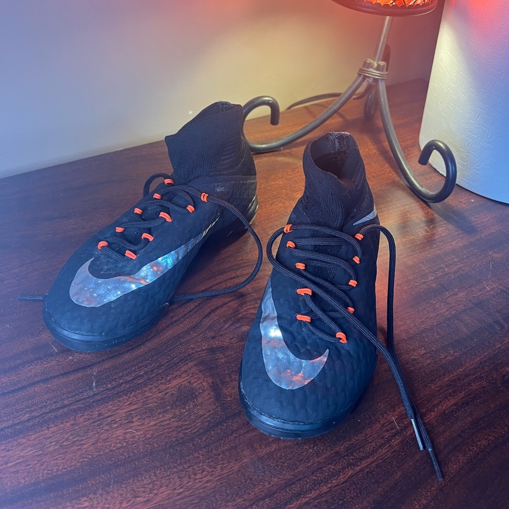 Nike Youth HypervenomX